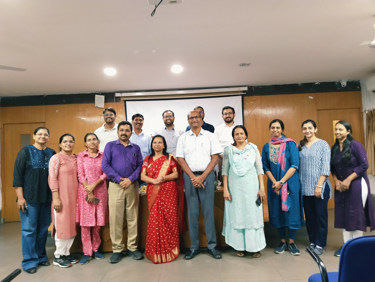 GovernmentSpine's tweet photo. Retirement Function JUNE 2026

Government Spine Institute Director Dr. Piyush Mittal and Team thanks you for your sincere work and wishing you the very best for the future.

@prafulpbjp
#GSIDrPiyushMittalAndTeam
@gsihospital https://t.co/sWBmNqBtni