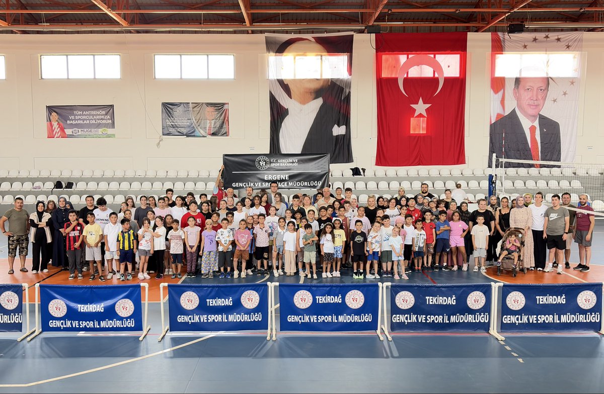ozanbileyci's tweet photo. GSB Yaz Spor Okulları Açılış Programı | Ergene / TEKİRDAĞ https://t.co/YtgHYOJeH2