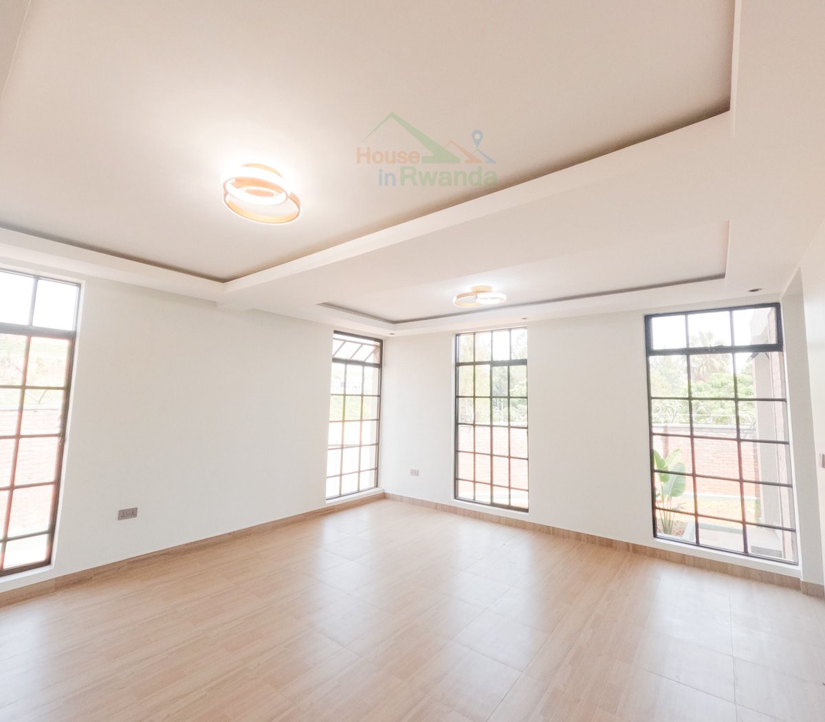 HouseInRwanda's tweet photo. 🏠KIGALI MODERN 3-BEDROOM EN-SUITE HOUSE IN KAGUGU - READY TO MOVE IN🆕

💰Price:1,800,000 Rwf /month
🛏️Bedrooms:3
🛀Bathrooms:3
✅Furnished: No
🅿️Parking
For more details 👇
https://t.co/e2YAI2rQNJ

Contact name:👨‍💼Landry

#kigali #house #rent #houseinrwanda https://t.co/F5G7rVxba3