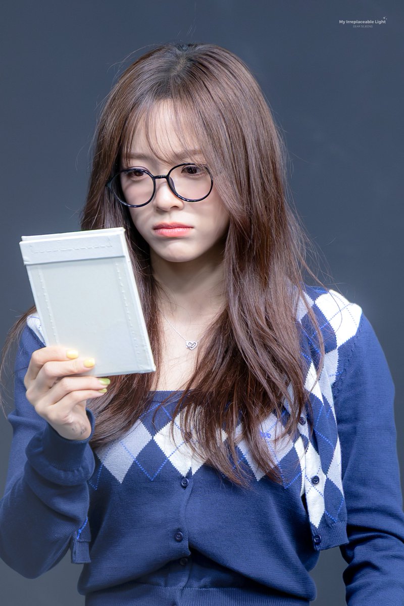 mil_0828's tweet photo. 260627 애플뮤직

#김세정 #KIMSEJEONG
#세정 #SEJEONG
#아이오아이 #IOI https://t.co/jn4Q3sFYAt