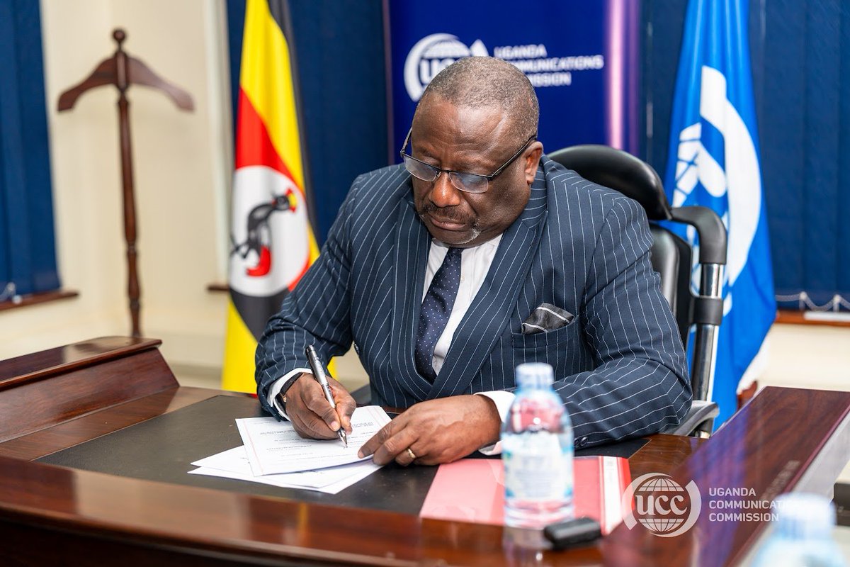 UCC_Official's tweet photo. This morning, the Uganda Communications Commission and the Kingdom of Busoga (@Busoga_Kingdom) signed a 5-year Memorandum of Understanding to strengthen collaboration in ICT development, digital literacy, innovation, and infrastructure across the Busoga sub-region.

The partnership will support the establishment of ICT hubs, computer laboratories, community resource centres, and the digitization of cultural heritage to enhance tourism and preserve indigenous knowledge.

This collaboration reflects a shared commitment to expanding digital opportunities, empowering communities, and driving socio-economic transformation through technology.
#ConnectedUg2030 #DigitalUganda
@UCC_ED @UgCERT @ConsumerUCC @Bbossa