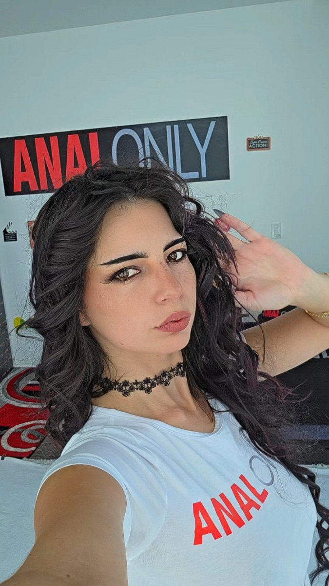 Walrus_simp's tweet photo. Fun day on set with @AnalOnly_com 💋 crazy good scene coming yalls way https://t.co/yRXHFxYpK3