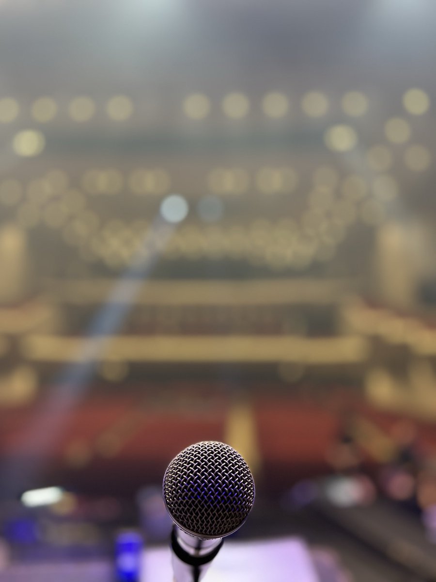 voixnon's tweet photo. さだまさしコンサートツアー2026「神さまの言うとおり」宇都宮市文化会館です♪
気をつけてお越しください。 https://t.co/Duf5K1qekQ