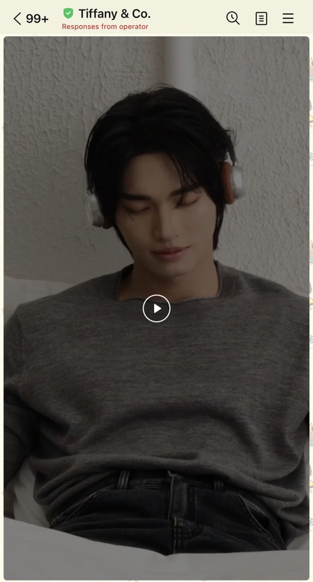 WinmetawinO's tweet photo. พาชมโมเมนต์เตรียมตัวไปกับเฮาส์แอมบาสเดอร์ ‘วิน เมธวิน’ ในลุคที่เขานำไอคอนิกคอลเลกชันของเฮาส์มามิกซ์แอนด์แมตช์ เพื่อสร้างลุคที่สะท้อนตัวตนได้อย่างโดดเด่น บนดิจิทัลฟีเจอร์ของ WWD Thailand

▼ รับชมวิดีโอฉบับเต็ม
https://t.co/mnoWP52Su0
━━━━━
Getting ready with House ambassador Win-Metawin. Mixing and matching the House’s iconic collections, he creates a look that is distinctly his own for WWD Thailand’s digital feature.

▼ Watch the full video
https://t.co/mnoWP52Su0 

#TiffanyAndCoxWin
#TiffanyAndCo 
#winmetawin