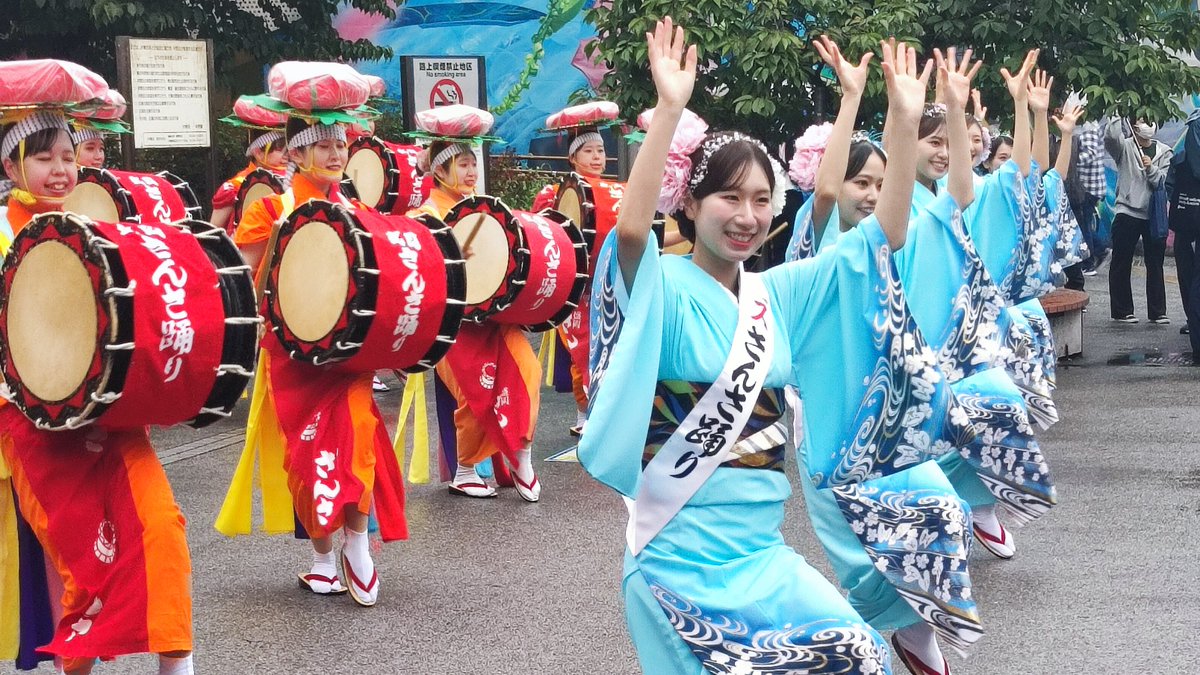 daisaiten's tweet photo. 【東北のお祭り紹介②】
太鼓の音が街に響く「盛岡さんさ踊り」🙌
本場・盛岡では、8/1～4に開催されます！

公式サイトはこちら↓
https://t.co/GKIvc7oLO9

#なかの東北絆まつり #盛岡さんさ踊り #中野区 https://t.co/CUNlJwuGoY