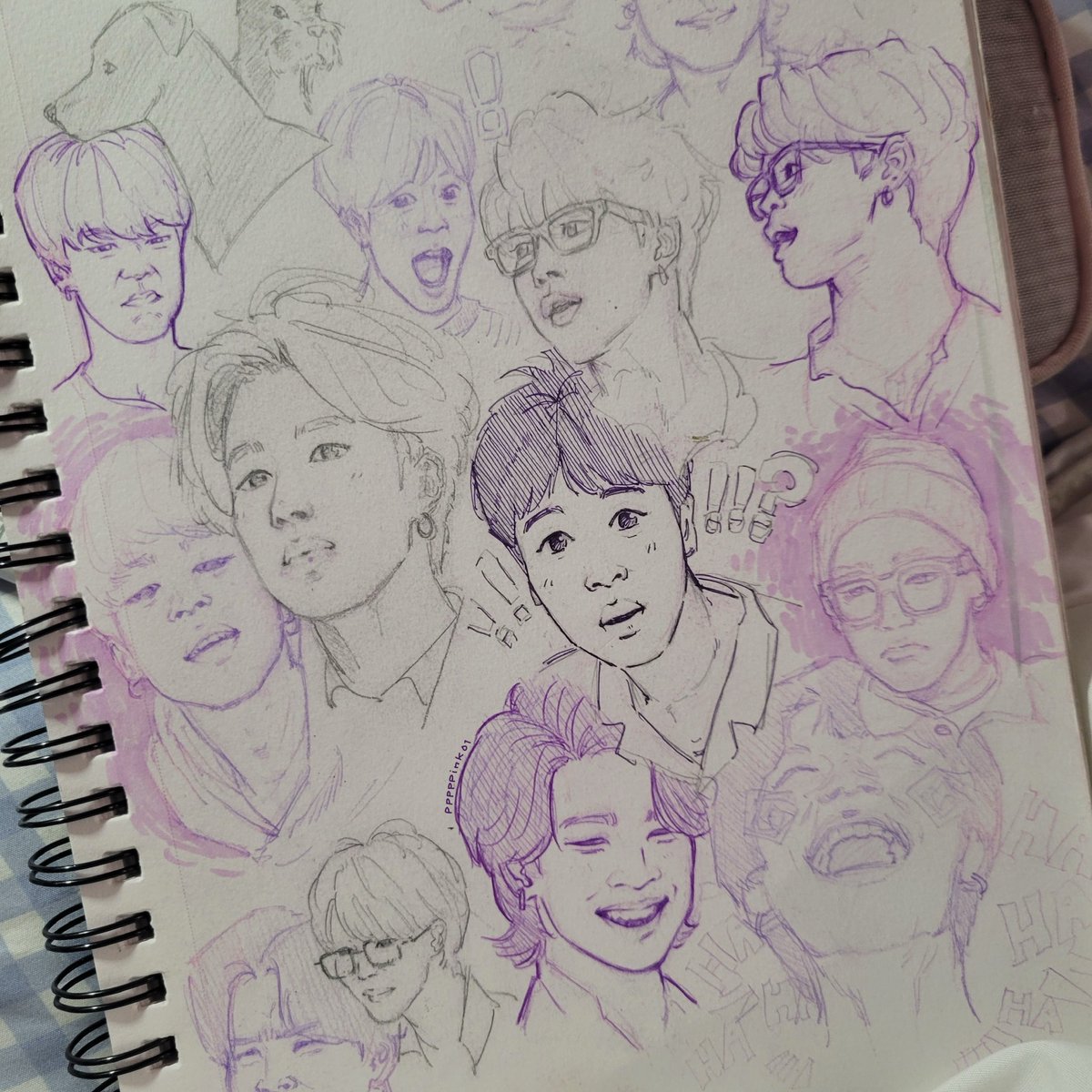 pppppink01's tweet photo. messy spread~ #jimin https://t.co/uHBhjNfbUg