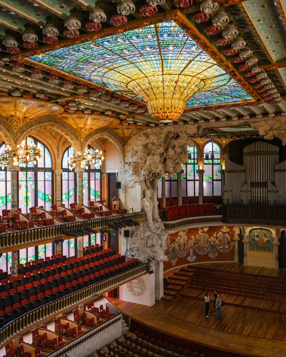 illustrarch's tweet photo. Palau de la Música Catalana by Lluís Domènech i Montaner

#illustrarch #barcelona #artnouveau https://t.co/E6uSloEJfr