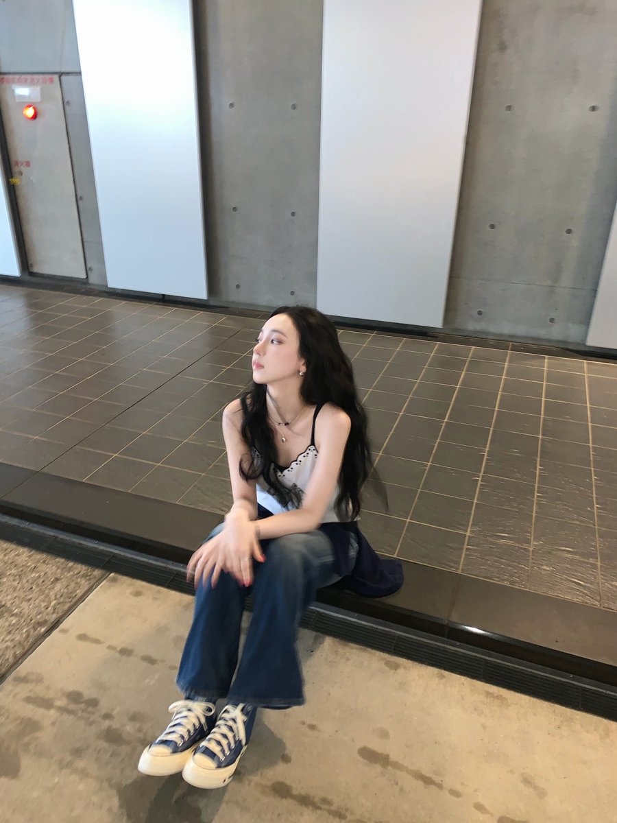 patamaii's tweet photo. พี่น่ามาต้อนรับซัมเมอร์ละ ยอมแล้วคนสวย 🫠 https://t.co/s5L6tfLKKi