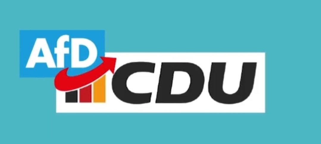 PlutoniumD87305's tweet photo. @ValentinaKoslo Gut, dass die #CDU das bei den #AfDern nur mal ausprobiert hat....
#Dockingstation 🙈 https://t.co/qVhLy6tAng