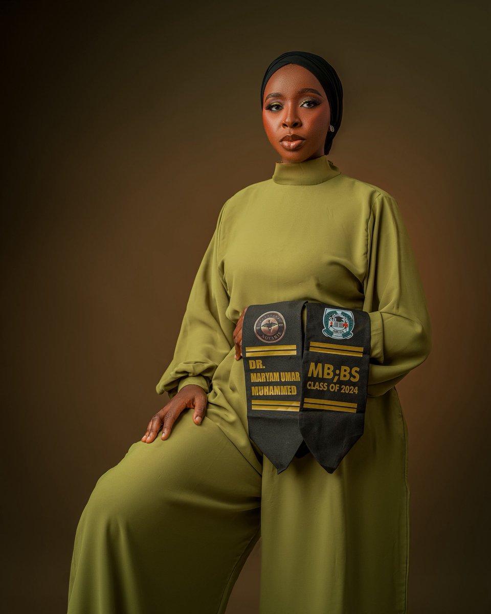 WithDrMaryam's tweet photo. Alhamdulillah, I’m officially DR. MARYAM UMAR MUHAMMED. Your doctor will see you now 🤩🥳🥳🥳🥰❤️. Graduated with distinctions plus a distinction in surgery (future surgeon here insha Allah). Looking forward to being an amazing doctor insha Allah ❤️🥰. https://t.co/HbPrl5vH3A