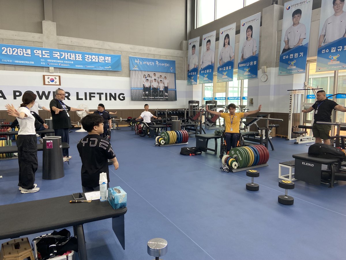 Japan_parapower's tweet photo. これからも、選手たちの挑戦を一緒に見守っていただけたら嬉しいです！

強化合宿in韓国、実施しました💪

期間限定寄付キャンペーンでは23名の方から91,388円のご支援をいただきました！
選手・コーチの自己負担軽減に活用します

応援の輪を広げてくださった皆さま
本当にありがとうございました💙 https://t.co/SUqgkFNgVr