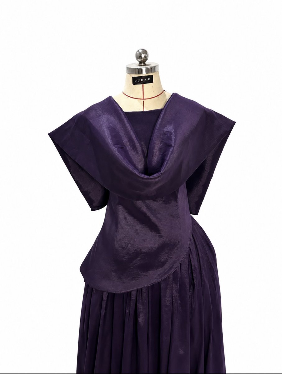 duexe_co's tweet photo. The Zuri Two-Piece Set is a refined blend of modern structure and timeless femininity.❤️

https://t.co/UwRYYFHY43 https://t.co/4kb6p6QiKt