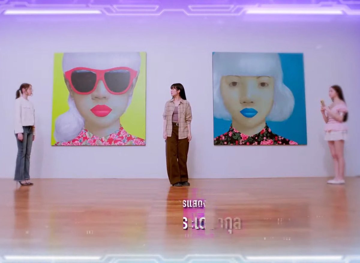 Lovatic5HDores7's tweet photo. So those with the theory of Nong Ai and the scientist being the same person (or even both actually human) and just switching out. Have you seen the show trailer or the end credits of the episode or…? Then again nothing could be as it seems… #AIGirlSeries #ChanMy #AIGirlEP1 https://t.co/Nd2VJ3IUIm