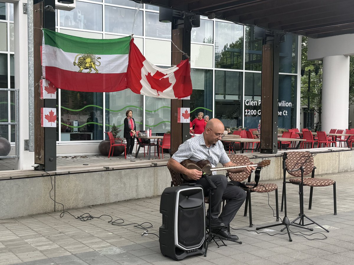 HarveyHwSu's tweet photo. Thank you, Mojgan and the Iranian Senior Club, for the kind invitation to celebrate Canada Day with the Iranian community. It’s always a pleasure to come together and celebrate the diversity, friendship, and unity that make Canada so special. Happy Canada Day! 🇨🇦🍁 https://t.co/j6VzbZKr23