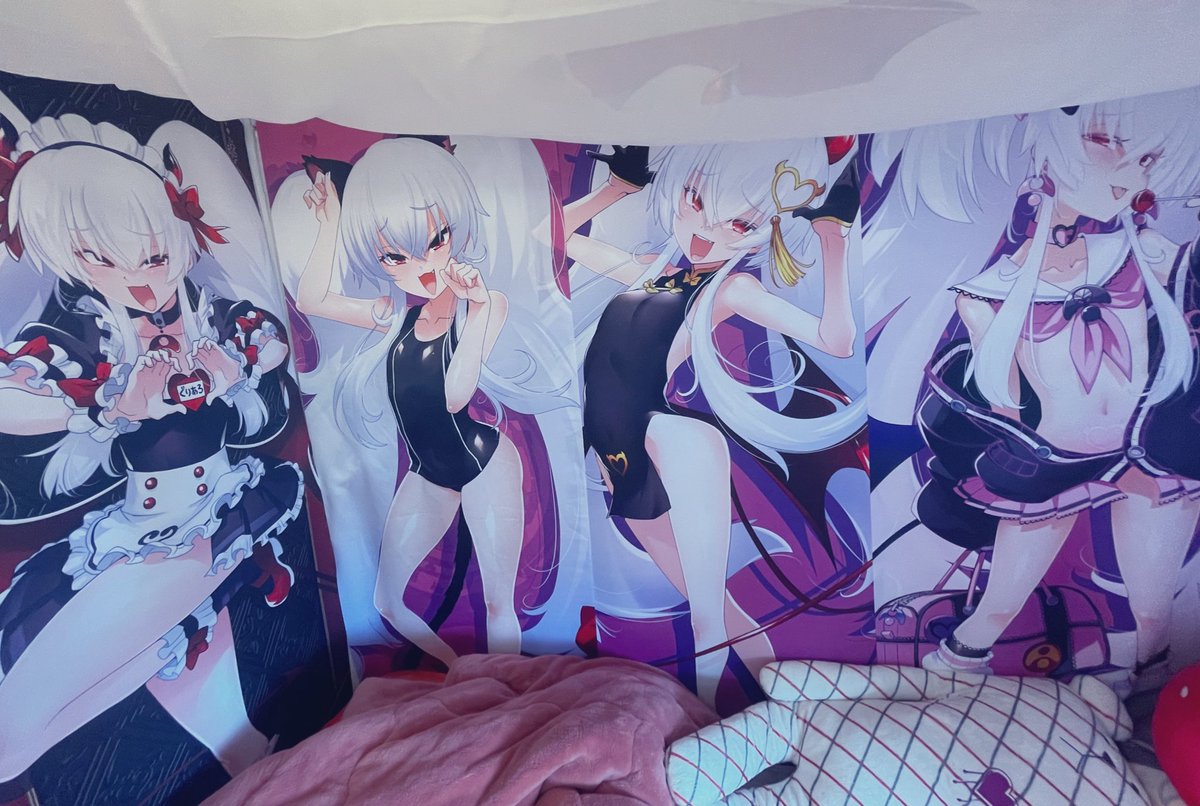 ci8w8ib's tweet photo. 29歳の女性の部屋 https://t.co/tBUNLbmZ4F