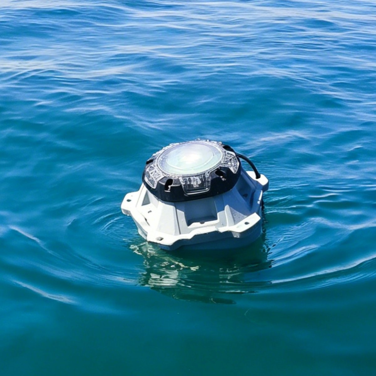 Geomatching's tweet photo. New on Geo-matching: the DRIFTER Buoy from Frankstar — real-time wave monitoring via satellite.
High-precision wave sensors
Iridium satellite comms
Modular design
Up to 5-year lifespan
For: marine monitoring, research, forecasting, offshore ops https://t.co/Mt0MLnVpdD