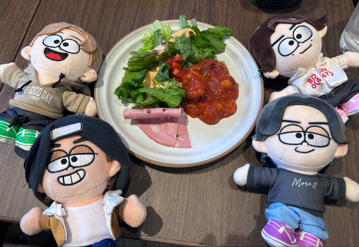 chaboz_e's tweet photo. 悔しさと浮いたお金で肉とワインいったったぜ！！
あとドルチェ！！！
うふぃー！！！ https://t.co/HKuuw7nBrK