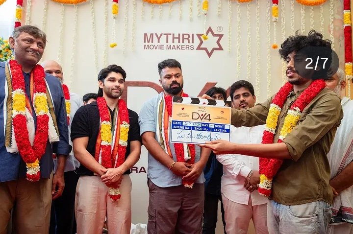 DvfDhruv's tweet photo. #DV4 pooja ceremony ✨

#DhruvVikram in an out and out commercial entertainer 🔥❤️‍🔥

Produced by @MythriOfficial
Directed by @karanAkumar12

Written by : @karanAkumar12 &amp; @WriterSaby

@chiyaan @sooriaruna @Kalaiazhagan15 @proyuvraaj https://t.co/nwEJzvSlSJ