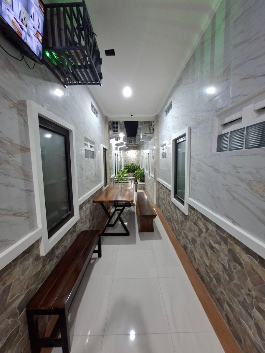 pejabatnegara_'s tweet photo. akhirnya menemukan kosan 1.1jt-2jt jakbar area yang layak https://t.co/Wump6dYLCU