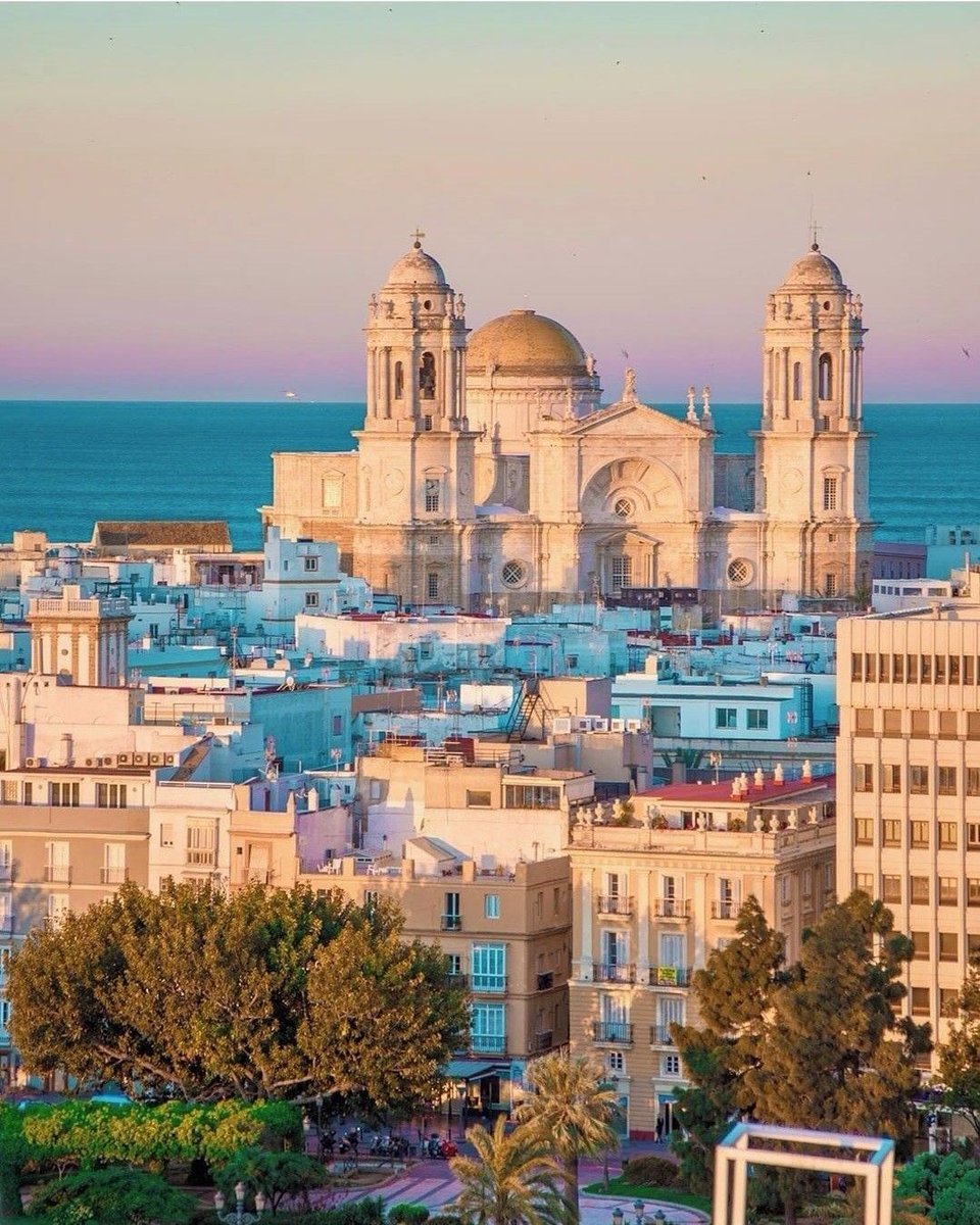 Cadiz_CF's tweet photo. 🌞 ¡Buenos días, Cádiz! https://t.co/xXZ0DJtbke