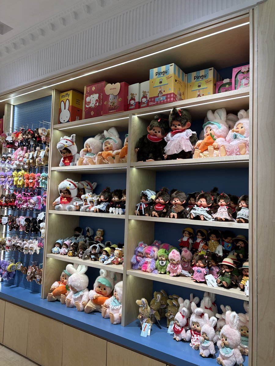 vantaeestudio's tweet photo. OPEN JASTIP CHINA 🇨🇳 handcarry
📍eta INDO 24 juli

ig: berbellanja 
✅ open to requests

wts moncchichi bebicchichi jellycat trinkets miffy pingu keychain zonauang zonajajan https://t.co/GZwMBNGwZU