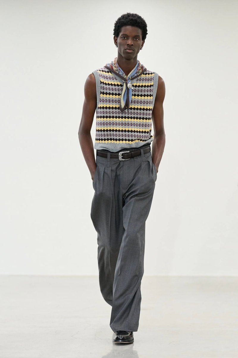 byMadeStudio's tweet photo. 🚨Paul Smith 2027AW https://t.co/QX0hL24fhb