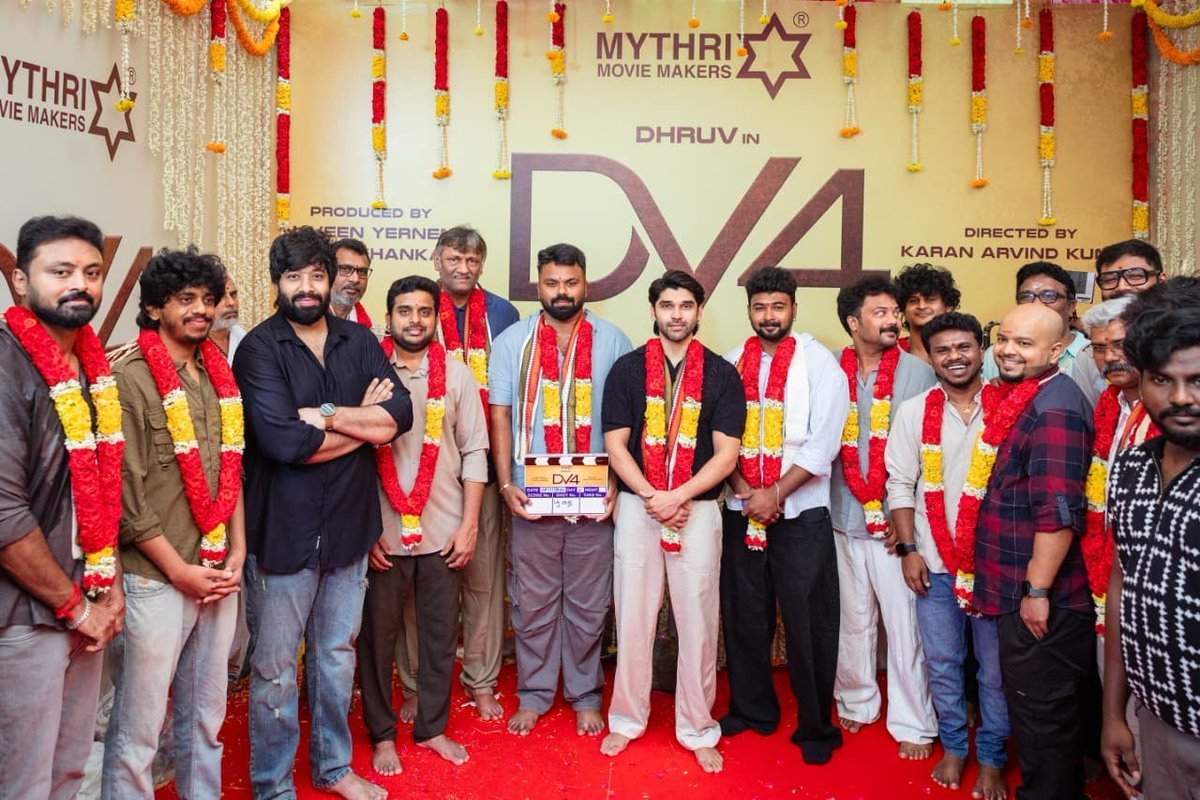 Dhruv_Trends's tweet photo. Our #DV4 pooja ceremony ✨

#DhruvVikram in an out and out commercial entertainer 🔥❤️‍🔥

Produced by @MythriOfficial
Directed by @karanAkumar12

Written by : @karanAkumar12 &amp; @WriterSaby
DOP: @viki_dop  
Editor: @chiya_1009
Costume designer : @PraveenRaja_Off https://t.co/jN3InnTdVU