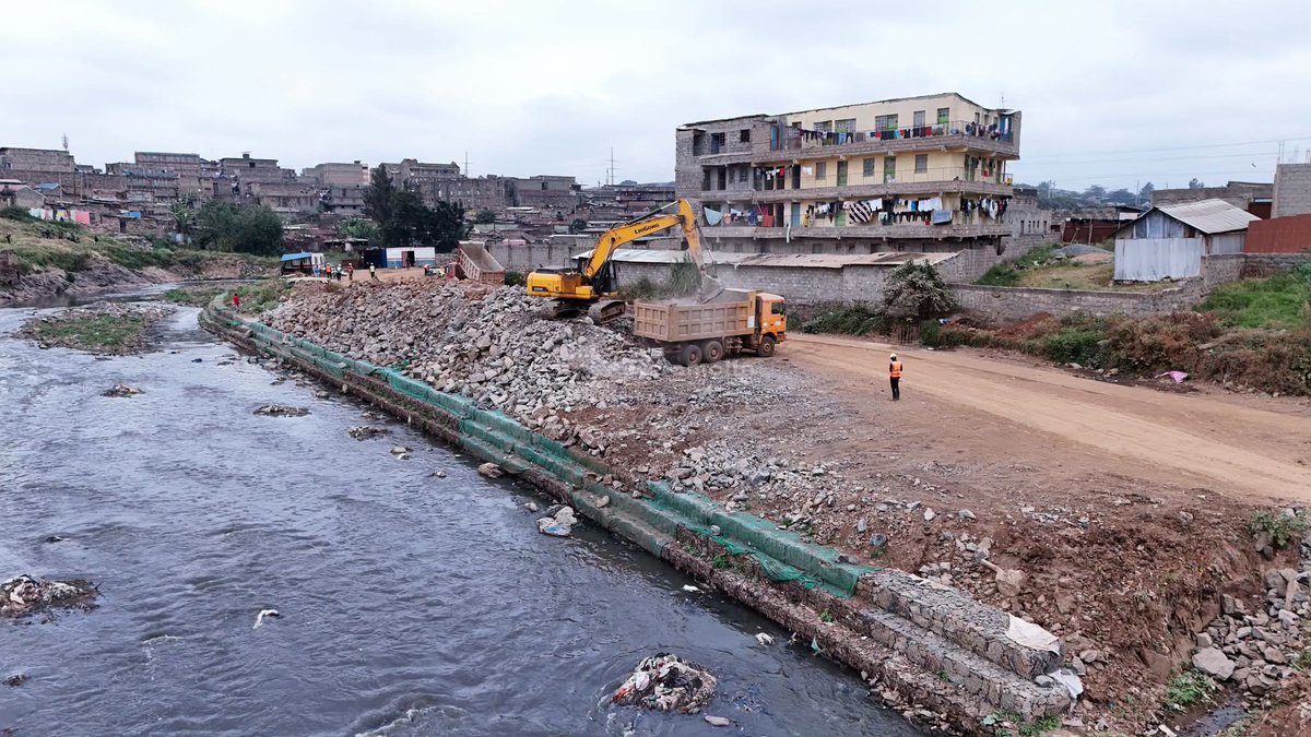 MjengoHub's tweet photo. Sewer upgrade works in Ruaraka are progressing as part of the wider Nairobi River regeneration programme aimed at improving sanitation and restoring the river.

The project is expected to reduce pollution, expand sewer coverage and support long-term environmental rehabilitation. https://t.co/w94P5sFTHQ