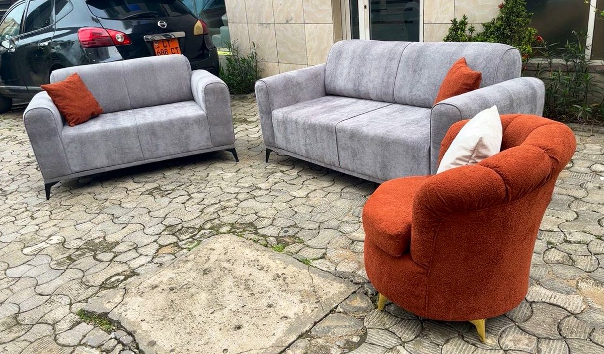 mmeuble26's tweet photo. Salon 5 places + Fauteuil 
330.000F

Commandez dm ou 📞: 655098166 (WhatsApp)
📍Douala (livraison et expédition) https://t.co/4rsXOsDUfY
