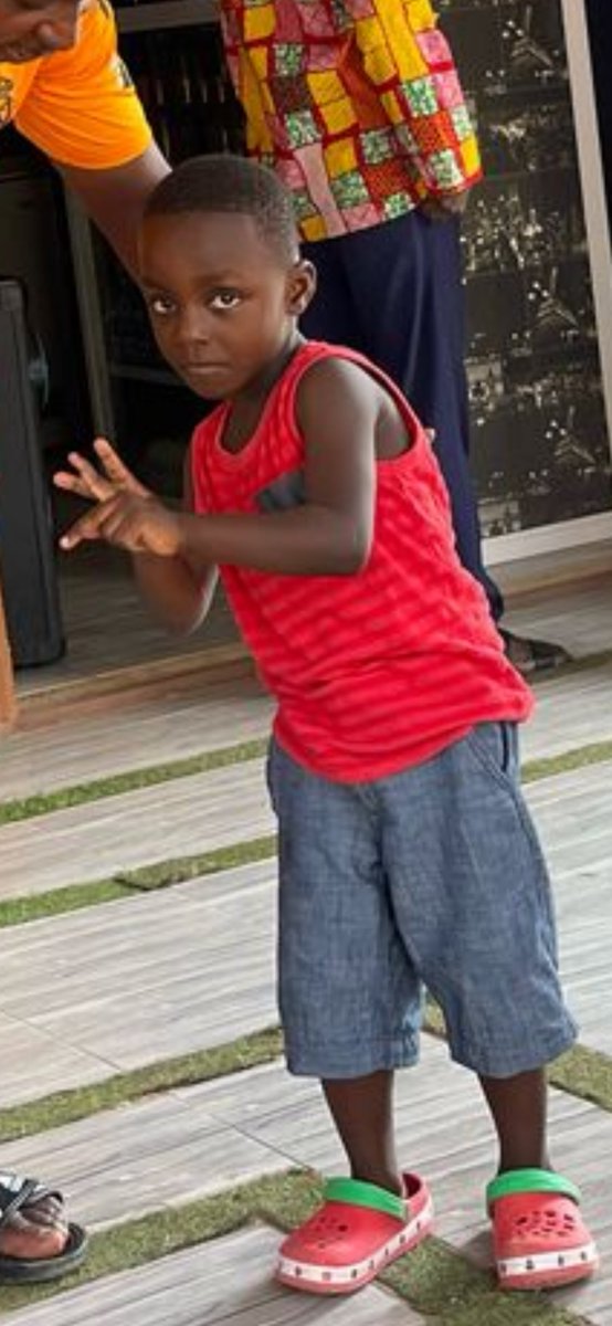 owuraku112's tweet photo. Happy birthday my  jnr brother age with grace https://t.co/hjdVWvlcy3