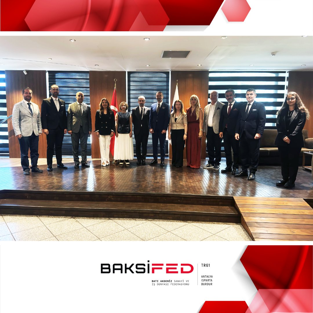 Baksifed's tweet photo. BAKSİFED Başkanımız Sn. @mstcng , Yönetim Kurulu üyelerimiz ve üye dernek başkanlarımızla birlikte @TUSIAD Başkanı Sn. @ozandiren ’i ziyaret etti. Yeni görevini tebrik ettiğimiz ziyarette iş birliği ve iş dünyasının gündemi değerlendirildi. https://t.co/tcakrvLOAP