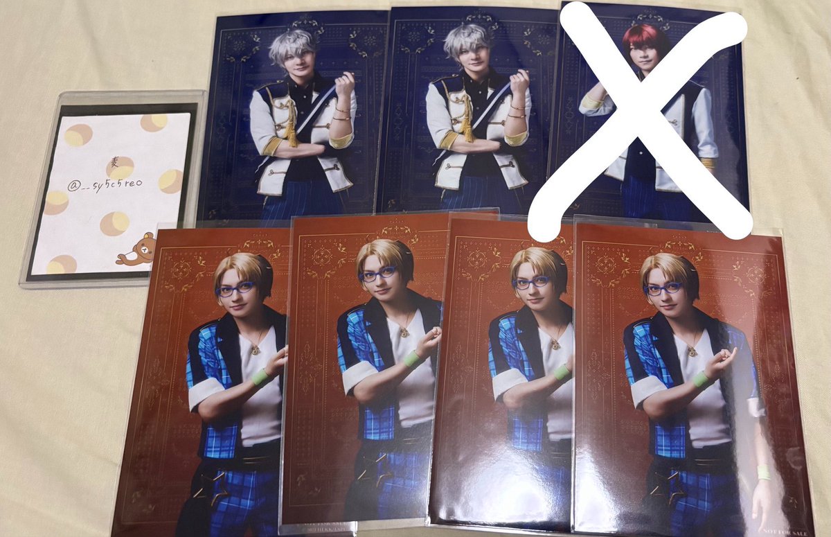 __sy5c5reo's tweet photo. 【交換 譲渡】舞台 あんさんぶるスターズ RfK Knights あんステ 返礼祭 チェクメ レクイエム ランブロ チェキ

【譲】☆泉 ☆嵐 ☆司 英智 桃李 〇真緒 真

【求】定価(特典300円)＋送料or凛月 >>レオ(返礼祭優先)

7/2〜5現地手渡し
☆の譲渡は無印同額含む方
○無印単体可 https://t.co/qUFT6NmH9X