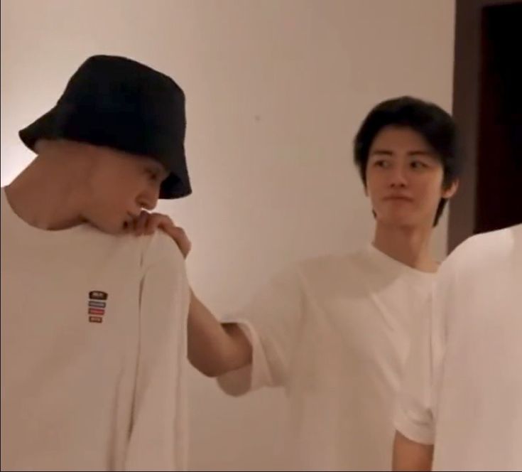 antajriksa's tweet photo. nomin definisi hubungan private but not secret. https://t.co/AJEwY9ln3n