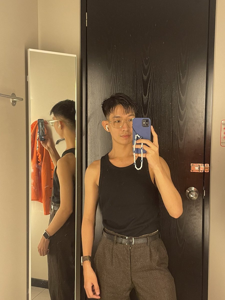 OhEmJiwoo's tweet photo. 🥱 https://t.co/L0yaM3s1E8