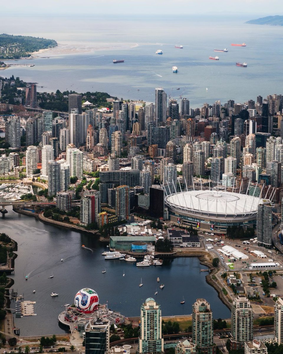 SeascapeNature's tweet photo. Vancouver, Canada 🇨🇦 https://t.co/0sXIr0kTNb