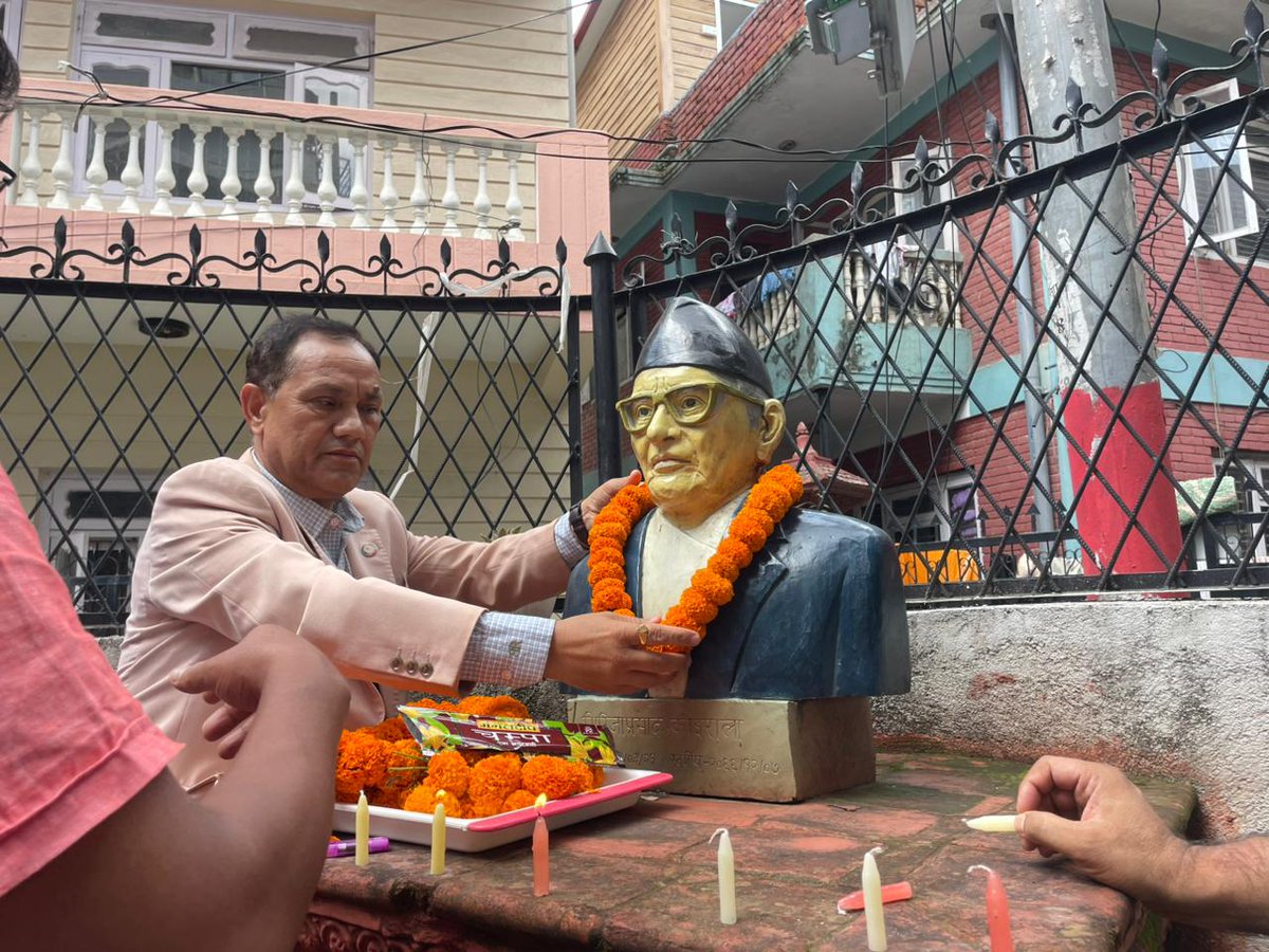 NepalNtuc's tweet photo. नेपाल ट्रेड युनियन काँग्रेसका संस्थापक अध्यक्ष श्रद्धेय गिरिजा प्रसाद कोइरालाको १०३औ जन्म जयन्तिको अवसरमा आयोजित माल्यार्पण कार्यक्रमका केहि तस्विरहरु | https://t.co/v1qWNBBUnb