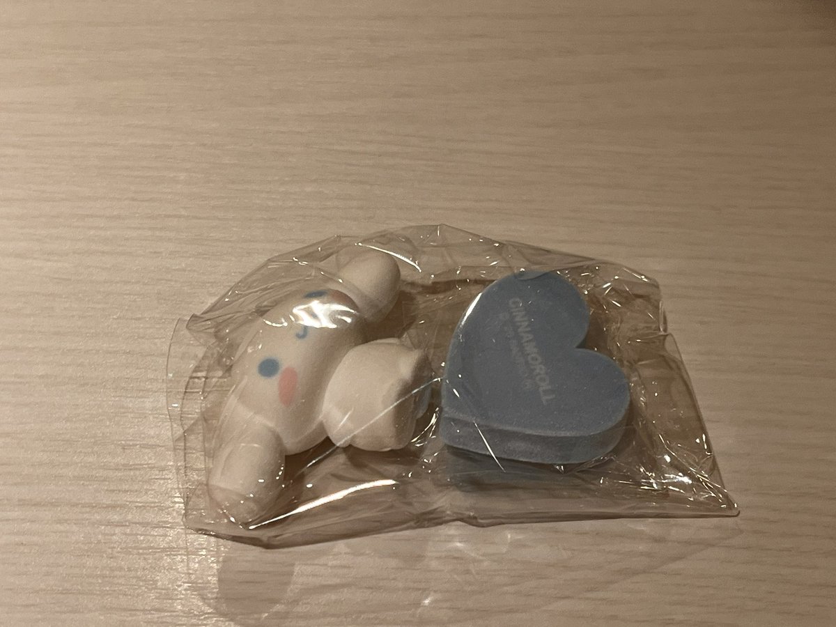 sailormunmun's tweet photo. サンリオハウス　フロッキーフィギュア

譲→シナモロール

求→マイメロディ

郵送交換でお願い致します。 https://t.co/UraCpjYnfm