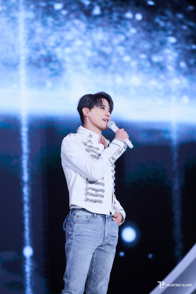 XIAinfo's tweet photo. [일정] 2026.07.03 (금)

🎤 18:30 2026 XIA 6TH ASIA TOUR CONCERT 'GRAVITY' TOKYO

#김준수 #XIA #준수 #XIA준수 #시아준수 #JUNSU #KIMJUNSU #XIAJUNSU #ジュンス #金俊秀 #GRAVITY #그래비티 #XIA_GRAVITY https://t.co/UVeQllQ8U4
