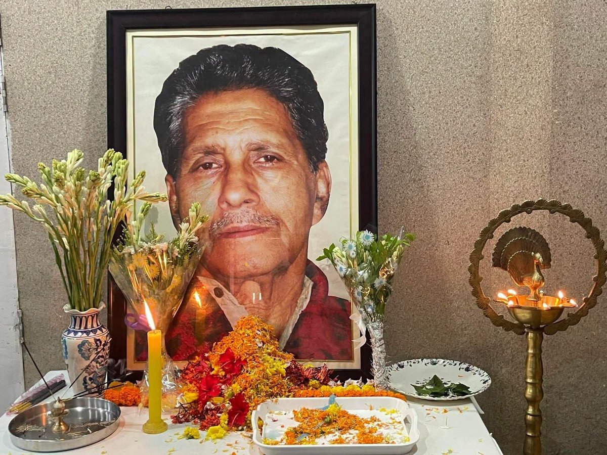 ShivaDeb6's tweet photo. Remembering the true son of the soil, former Silchar MLA and revered @BJP4Assam leader, Late Bimalangshu Roy Ji on his death anniversary. A leader who lived for the people, built communities, and left behind an irreplaceable legacy of service. Prayers and respectful homages to his noble soul.🙏💐

#NitinNabin
#BLsanthosh 
#HimantaBiswaSarma

@NitinNabin | @BJP4India 
@himantabiswa  |  @CMOfficeAssam 
@DilipSaikia4Bjp  | @BJP4Assam 
@drrajdeeproy | @rupamsaha58 
@BJYM | @BJYMAssamPrdsh