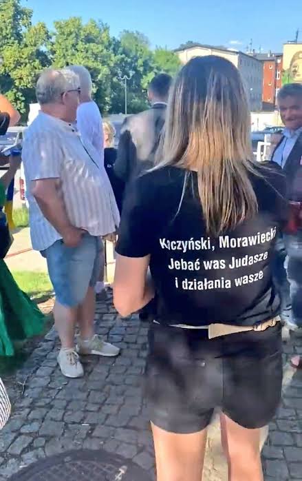 Kapitalista2's tweet photo. @coolfonpl Wiadomo, czy wsadzili już tą kobietę do więzienia? https://t.co/sZA6NepZOh