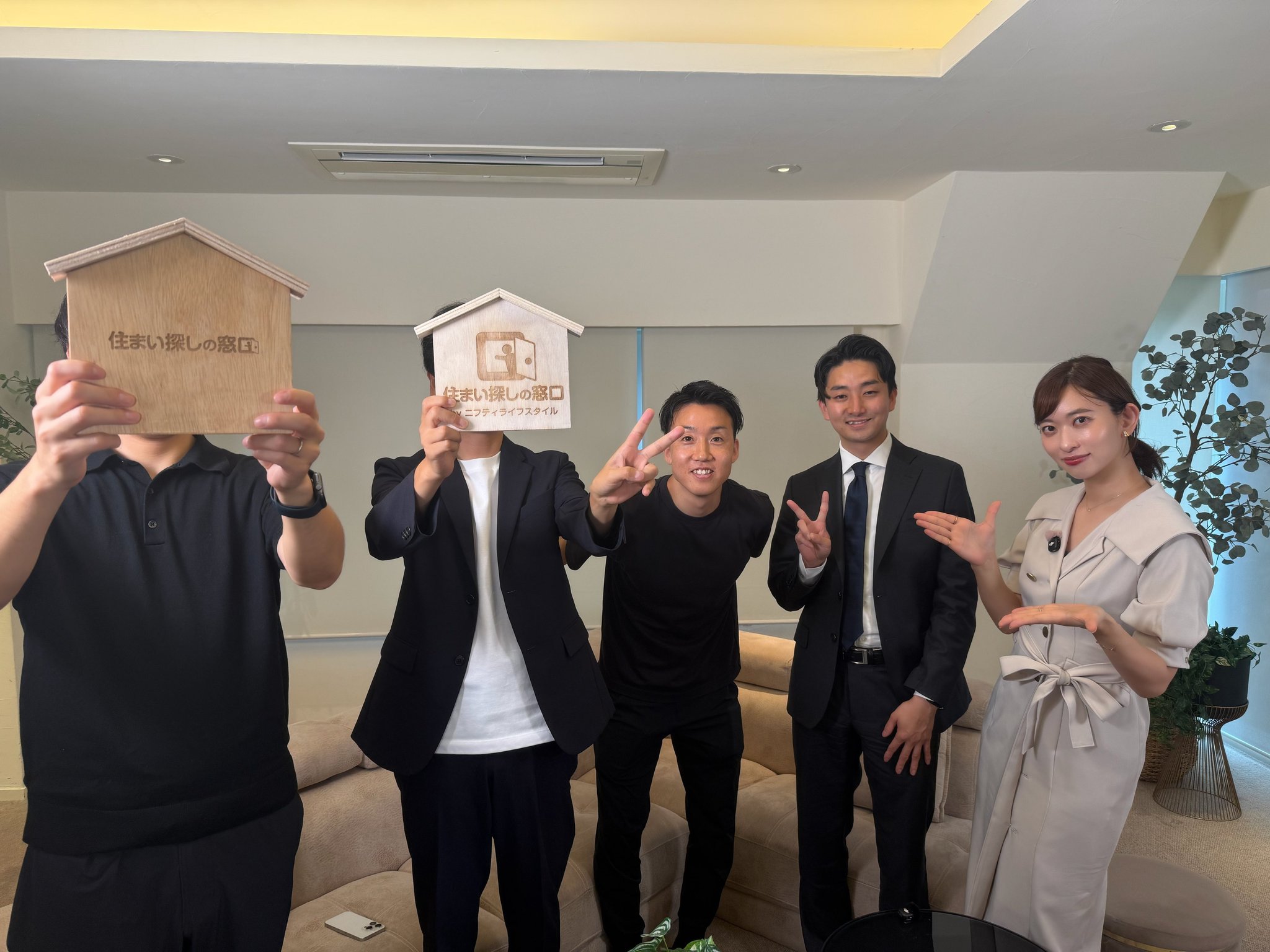 2 pic. 『東京近郊不動産マニア』チャンネルの収録でした☺️✨有識者の方々の激推しマンションや街のトーク、とっても勉強になりました！今回もありがとうございます！ とりさん @torimanshon2 すまいよみさん @sumaiyomi 2LDKさん @2ldk18 久保田さん @kubota_kizuna https://t.co/0HpzVVZcIu https://t.co/93Buk6epiC