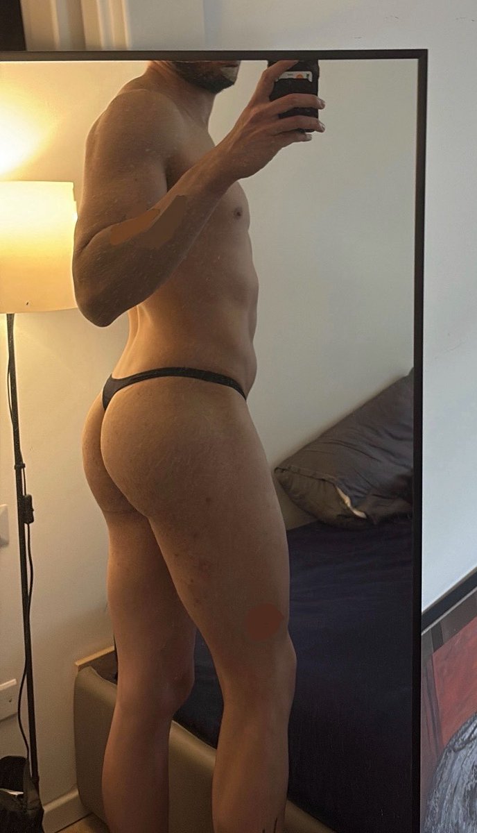 Lingeriemuscmi's tweet photo. Chi mi lecca? https://t.co/mhXqGspCmv