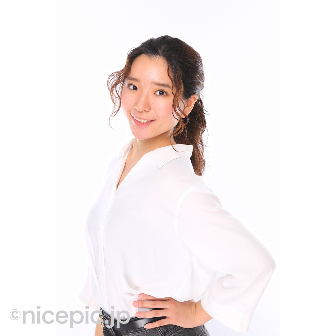 nicepic_jp's tweet photo. 【 #オーディション写真 撮影全力応援！】

女性のオーディション写真事例をアップ📸
俳優、声優、モデル、タレント等、目指すジャンルに合わせた「清潔感＆個性」をプロのヘアメイクと丁寧なポーズ指導で最大限に引き出します！
✅全データ即日渡し✅原宿駅徒歩6分

#宣材写真 #フォトスタジオ https://t.co/DJo6QmS1Mv