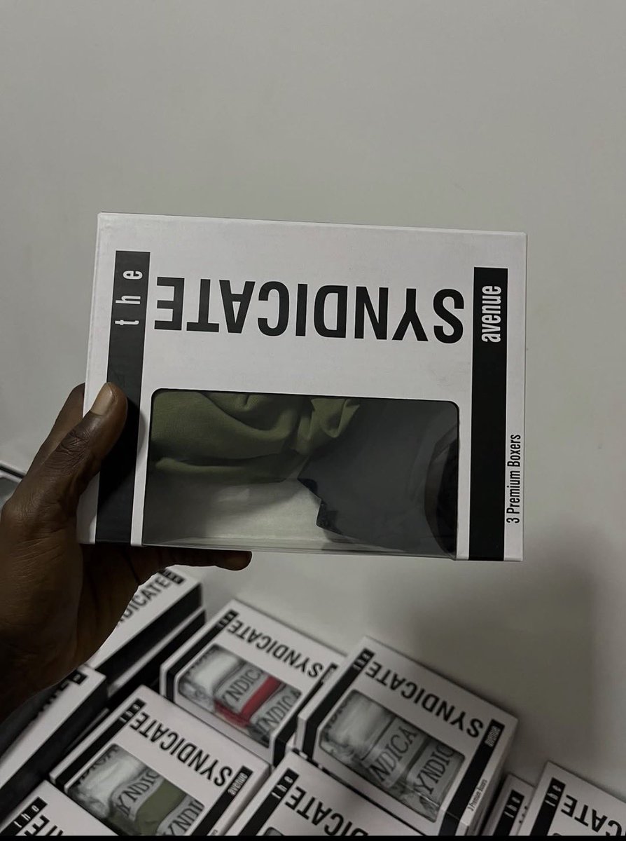 oyetundetopboy's tweet photo. Day 4 of posting my syndicate boxers till it goes viral and I sold out !! Ejor eba mi ra 20k !! https://t.co/lwKfBUvzwK