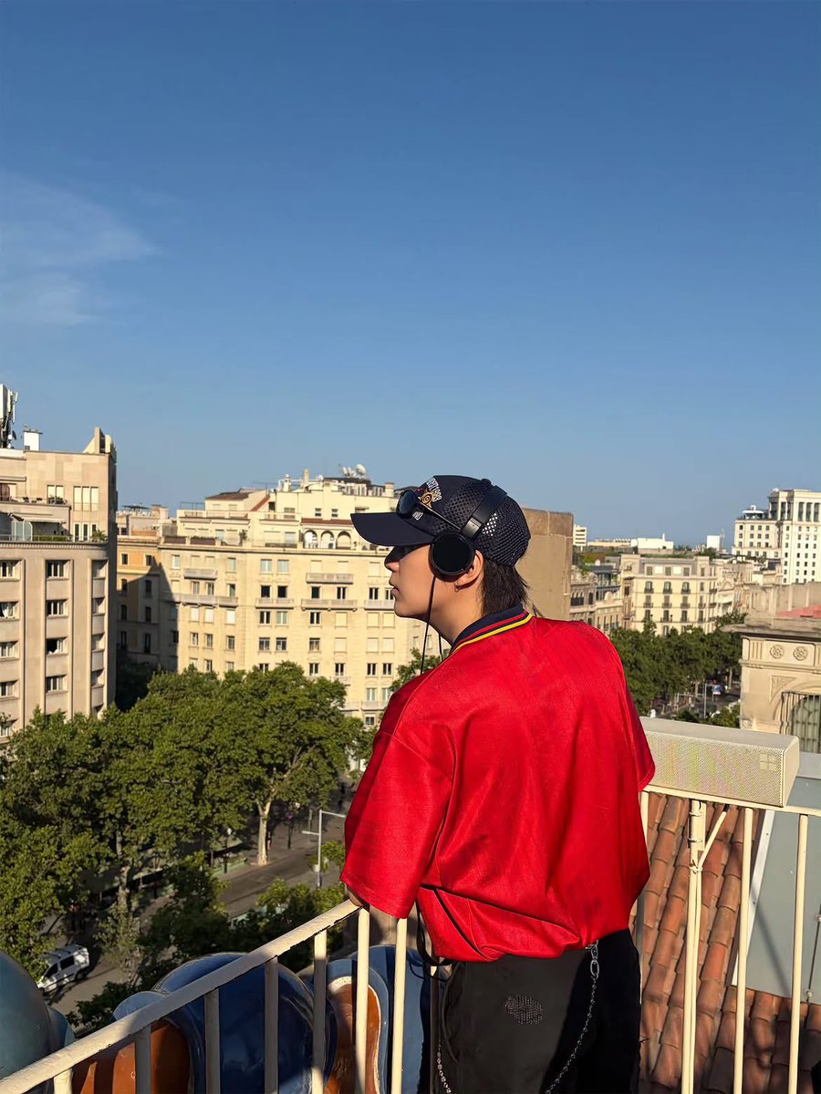 BTS Updates, News & Charts⁷ - Backup tweet media