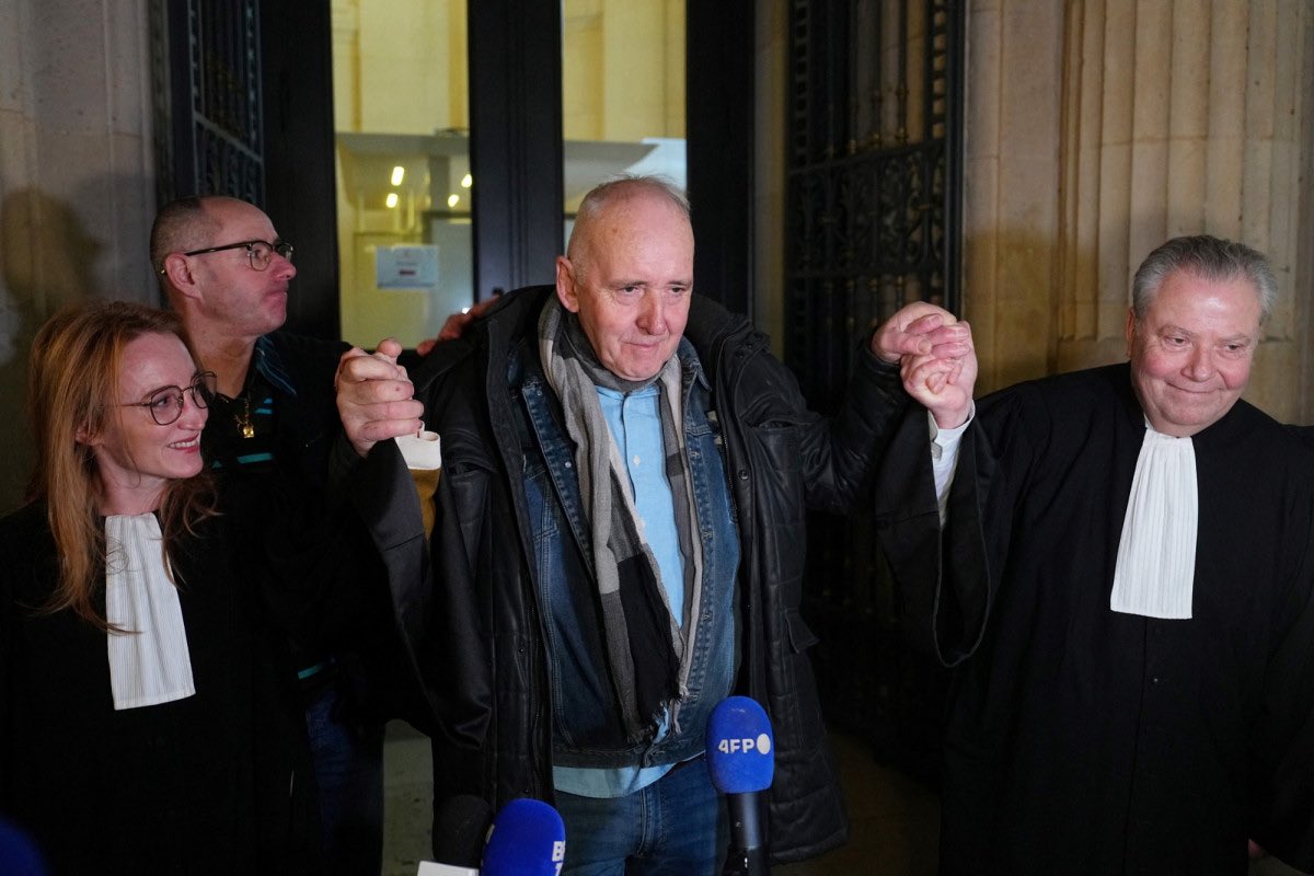 LeFilFranc's tweet photo. ⚖️ [JUSTICE] — Coup de théâtre dans l’affaire Leprince. En 1994, Christian Leprince, sa femme et leurs deux filles de 6 et 10 ans sont retrouvés massacrés à l’arme blanche. Seule Solène, 2 ans, survit. Son oncle Dany est condamné à perpétuité en 1997, malgré des aveux rapidement rétractés. 

32 ans après, la Cour de révision annule sa condamnation et ordonne un nouveau procès. Il s’agit du 13e cas de ce type depuis 1945 en France.