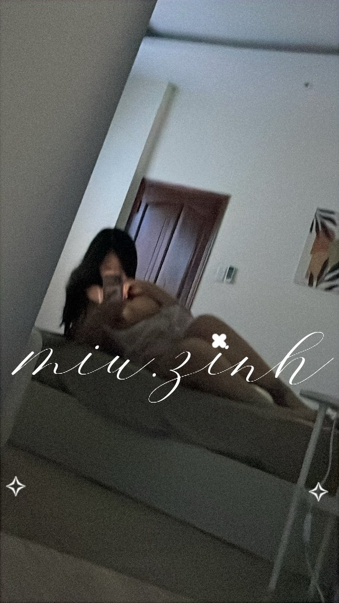 WueTrm's tweet photo. ig: miu.zinh
nằm đợi ai ? https://t.co/4In5VxZqh4