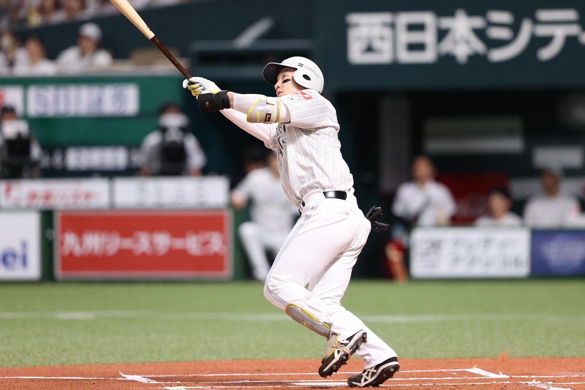 takafullc2's tweet photo. 【スタメン】
7月2日vs西武 @ みずほPayPayドーム

1左 正木智也
2中 周東佑京
3指 近藤健介
4一 栗原陵矢
5二 牧原大成
6右 柳町達
7三 野村勇
8捕 海野隆司
9遊 庄子雄大
投 大津亮介

#sbhawks #鷹フル https://t.co/FPGbLHEGVW