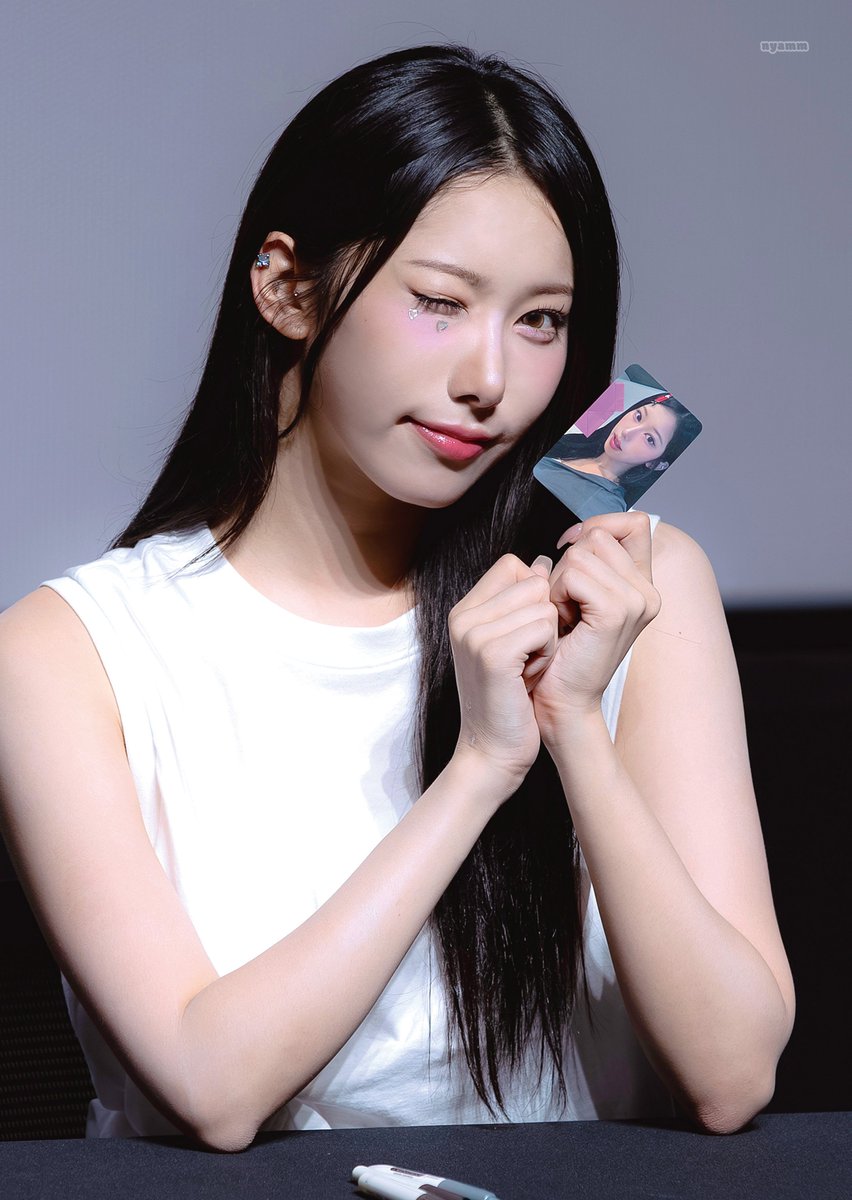 nyammsj's tweet photo. 🐱💞

#지니어스 #Geenius
#안다미로 #ANDAMIRO #연승주 https://t.co/rlKNwdYp1X