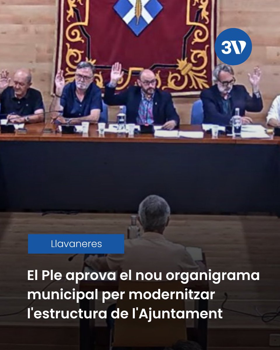 3VilesMedia's tweet photo. 🏛️ El Ple municipal ha aprovat el nou organigrama de l'Ajuntament de Llavaneres per modernitzar la gestió interna.

👶 També s'ha acordat reforçar les llars d'infants Sant Nicolau i Minerva amb noves educadores de suport. https://t.co/Jf7F9iEDvU